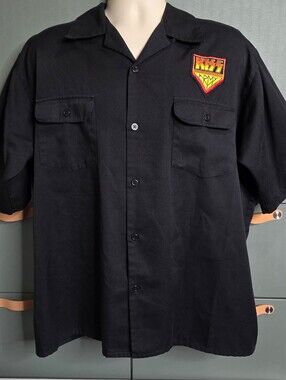 766. Official KISS Army Embroidered Black Button Up Men's XL Vintage (R1)